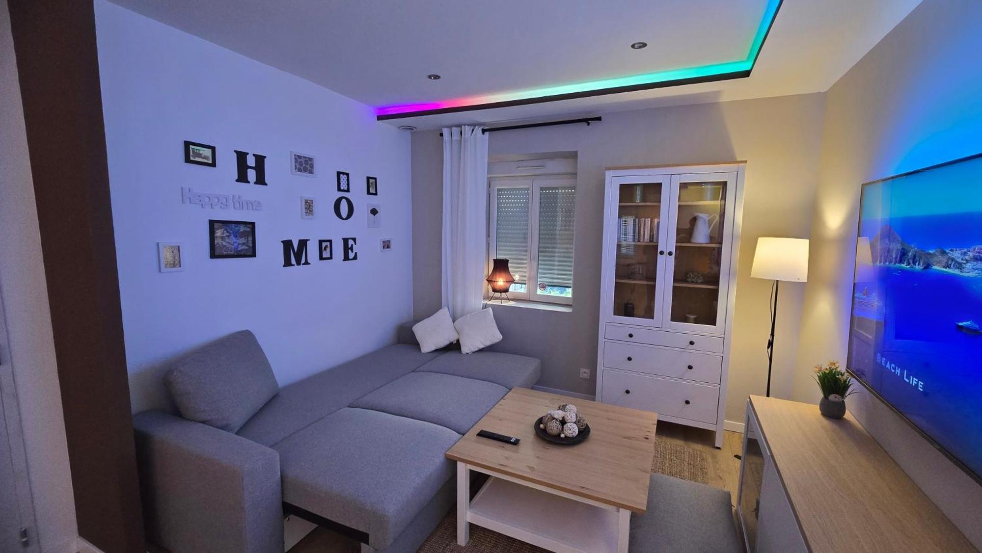 Arkana, Appartement Avec 2 Places De Parking Dole Esterno foto